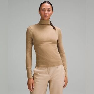 Lululemon Ribbed Wool-Blend Turtleneck Heathered Allspice stretchy soft comfy m